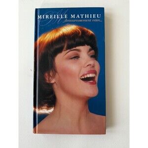 Mireille Mathieu Amoureusement Votre 3 CD Box Set + Book Play Tested Like New